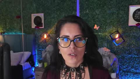 Lina  online show from February 10, 2026, 11:47 am