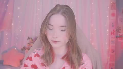 Lina online show from January 14, 2026, 5:02 am