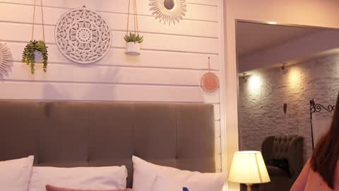 LinaReese online show from December 27, 2024, 10:55 am