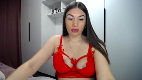 Lina Sparks online show from December 10, 2024, 2:50 pm