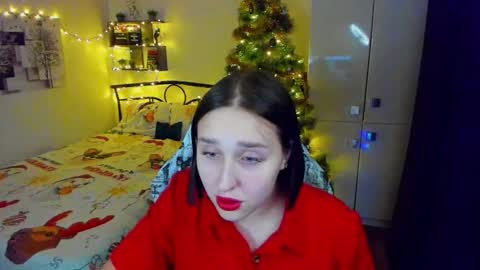 Lina online show from December 20, 2025, 10:39 pm