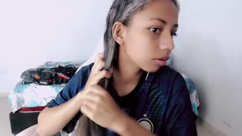 Snapshot of linda_brown_1 chatting on April 22, 2026, 12:18 pm linda brown online show from April 22, 2026, 12:18 pm