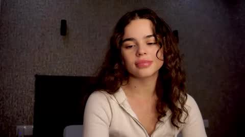 Snapshot of linda_clarsss chatting on November 17, 2025, 1:28 pm Linda online show from November 17, 2025, 1:28 pm