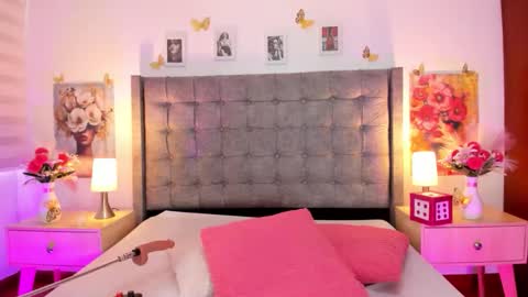 Linda Fosterr online show from February 21, 2026, 9:27 pm