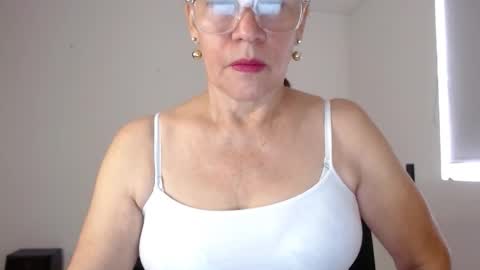 Linda Hanna online show from November 24, 2025, 5:01 pm