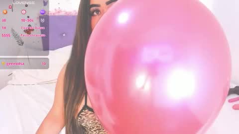 Snapshot of linda_jay_ chatting on October 10, 2025, 1:10 pm Linda  online show from October 10, 2025, 1:10 pm