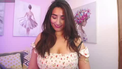 Snapshot of linda_morgan1 chatting on March 4, 2025, 3:15 pm Maria Paula online show from March 4, 2025, 3:15 pm
