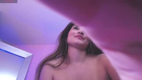 Snapshot of linda_morgan1 chatting on September 29, 2025, 12:10 pm Maria Paula online show from September 29, 2025, 12:10 pm