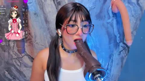 linda_sofi__ online show from April 7, 2026, 8:42 pm