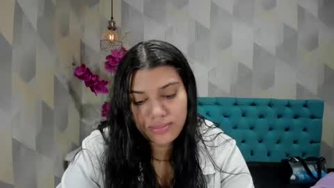    online show from October 29, 2025, 12:29 pm