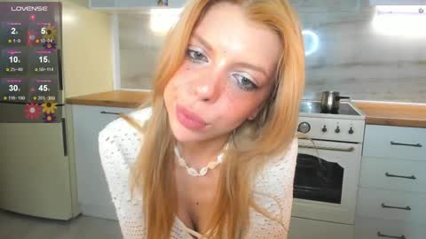 Snapshot of lindacrystalofc chatting on March 11, 2025, 11:59 pm happy new year online show from March 11, 2025, 11:59 pm