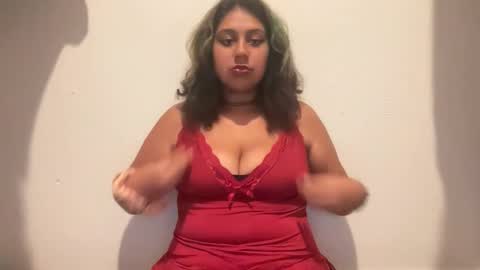 lindadulce online show from June 7, 2026, 8:01 pm
