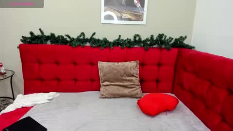 Linda online show from December 18, 2025, 1:33 am