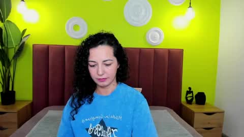 Snapshot of lindainsatiable chatting on April 28, 2026, 1:37 am Linda online show from April 28, 2026, 1:37 am