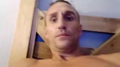 lindapareja40 online show from January 13, 2026, 10:31 am