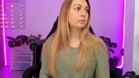 Linda  --  online show from January 19, 2025, 4:14 pm