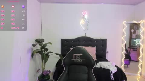 Linda  online show from March 29, 2026, 3:17 am