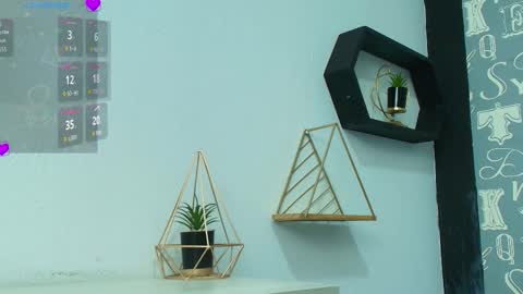  Lindsey  online show from November 16, 2025, 12:44 pm