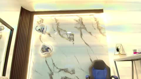  Lindsey  online show from February 17, 2026, 11:50 am