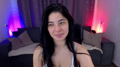 Snapshot of linell_sky chatting on October 24, 2025, 8:44 am linell_sky online show from October 24, 2025, 8:44 am
