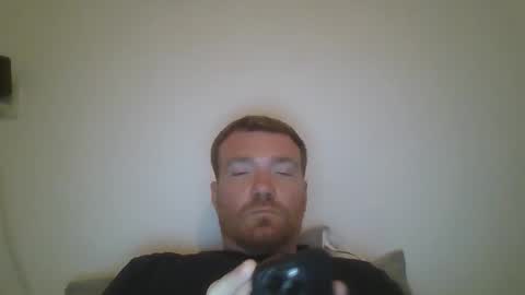 linguistixx333 online show from June 7, 2026, 6:22 pm