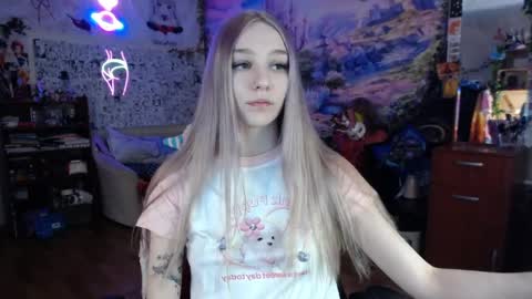 Lin online show from December 14, 2024, 10:18 pm