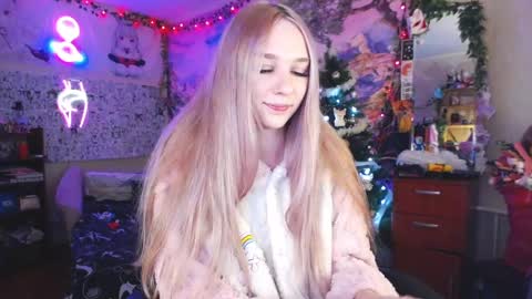 Lin online show from January 7, 2025, 10:19 pm