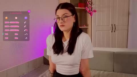 Linna online show from September 9, 2025, 4:06 pm