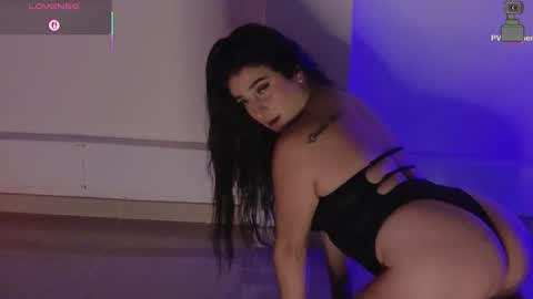 Luciana online show from November 29, 2025, 9:29 pm