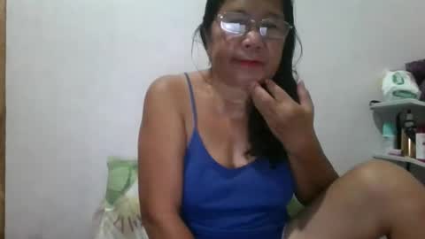 linzy164236 online show from December 4, 2025, 9:34 pm