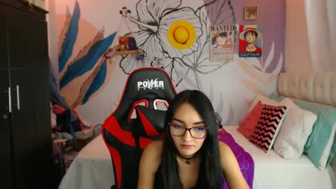 Snapshot of linzybaner chatting on February 14, 2025, 11:53 pm LinzyBaner online show from February 14, 2025, 11:53 pm