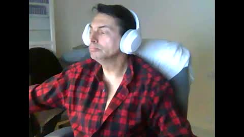 Snapshot of liongr69 chatting on February 6, 2025, 8:07 am liongr69 online show from February 6, 2025, 8:07 am