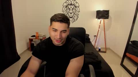 Lion online show from February 27, 2026, 2:44 am