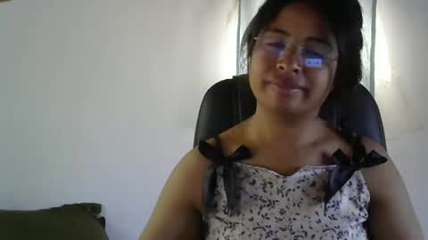 liora online show from March 26, 2026, 3:56 am