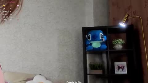 Lina online show from January 14, 2026, 1:33 am