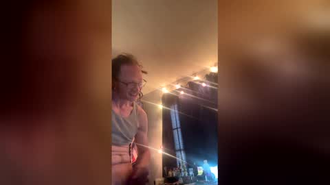 Snapshot of liquid187 chatting on March 24, 2026, 6:13 pm liquid187 online show from March 24, 2026, 6:13 pm