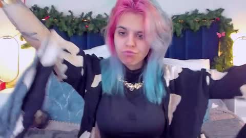 hello Ill be waiting for you during these hours tue 10am-5pm wed 3am-5pm thu 3am-5pm fri 3am-10am sat 10am-5pm sun 3am-1GMT online show from January 15, 2026, 3:11 am