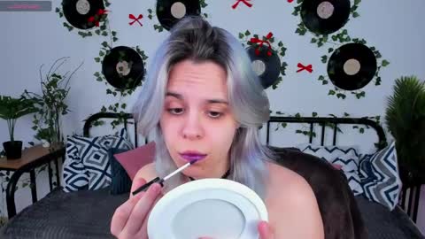 hello Ill be waiting for you during these hours tue 10am-5pm wed 3am-5pm thu 3am-5pm fri 3am-10am sat 10am-5pm sun 3am-1GMT online show from April 13, 2026, 3:12 am