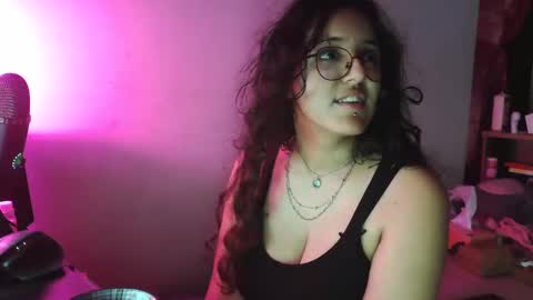 Lira online show from December 3, 2024, 3:33 pm