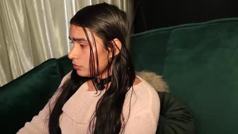 Lire online show from November 20, 2025, 3:28 am