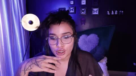 Snapshot of lireesa chatting on March 21, 2026, 8:19 am Lire online show from March 21, 2026, 8:19 am
