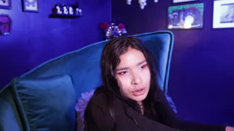 Snapshot of lireesa chatting on April 3, 2026, 6:33 am Lire online show from April 3, 2026, 6:33 am