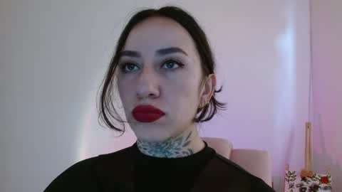 Lisa online show from April 3, 2026, 10:19 pm