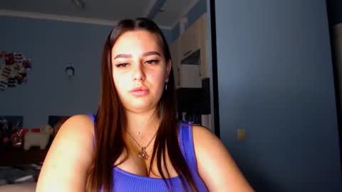 lisa_lady_golden online show from September 18, 2025, 10:01 pm