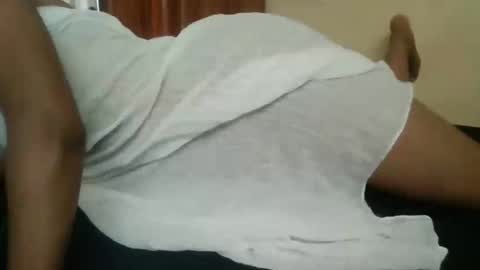 Snapshot of lisa_larry chatting on December 29, 2024, 10:01 am lisa larry online show from December 29, 2024, 10:01 am