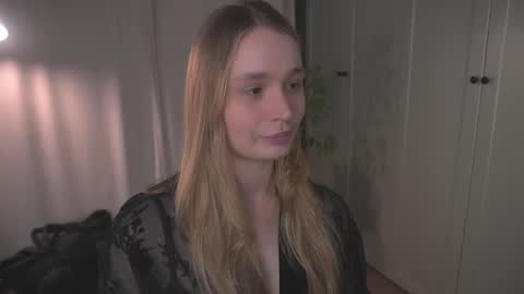 Elisabeth or Lisa online show from February 8, 2026, 8:12 pm