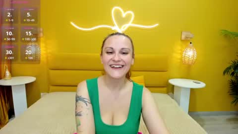 Snapshot of lisaamoree chatting on July 7, 2026, 1:30 am Ur sensual Lisa online show from July 7, 2026, 1:30 am