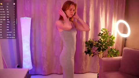 Molly online show from November 6, 2025, 4:41 pm