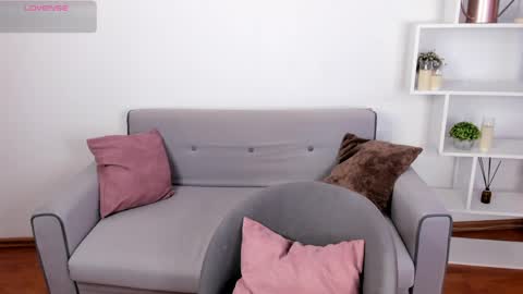 Lisa online show from April 7, 2026, 8:15 am