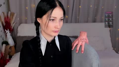 Lisa Moore online show from February 13, 2025, 4:28 pm